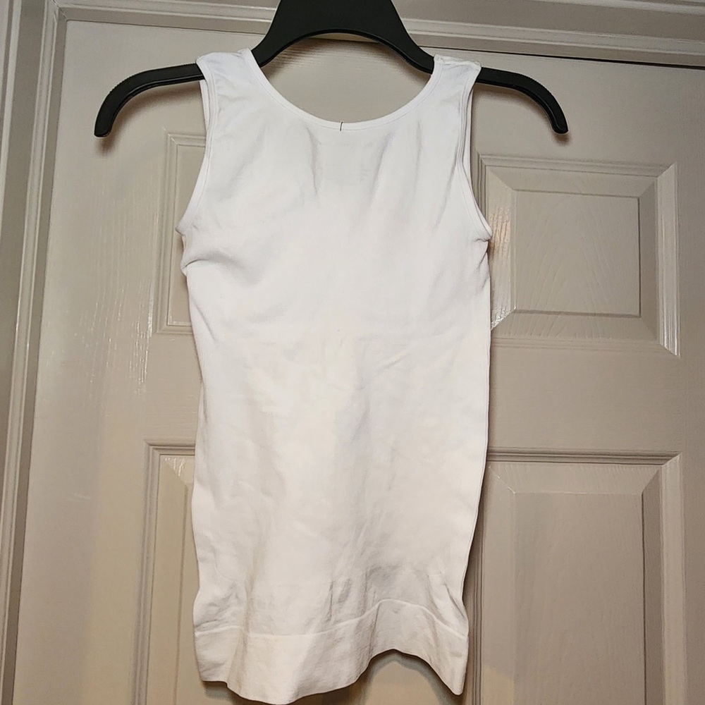 Woman Ocean White Tank Top - Picture 4 of 6